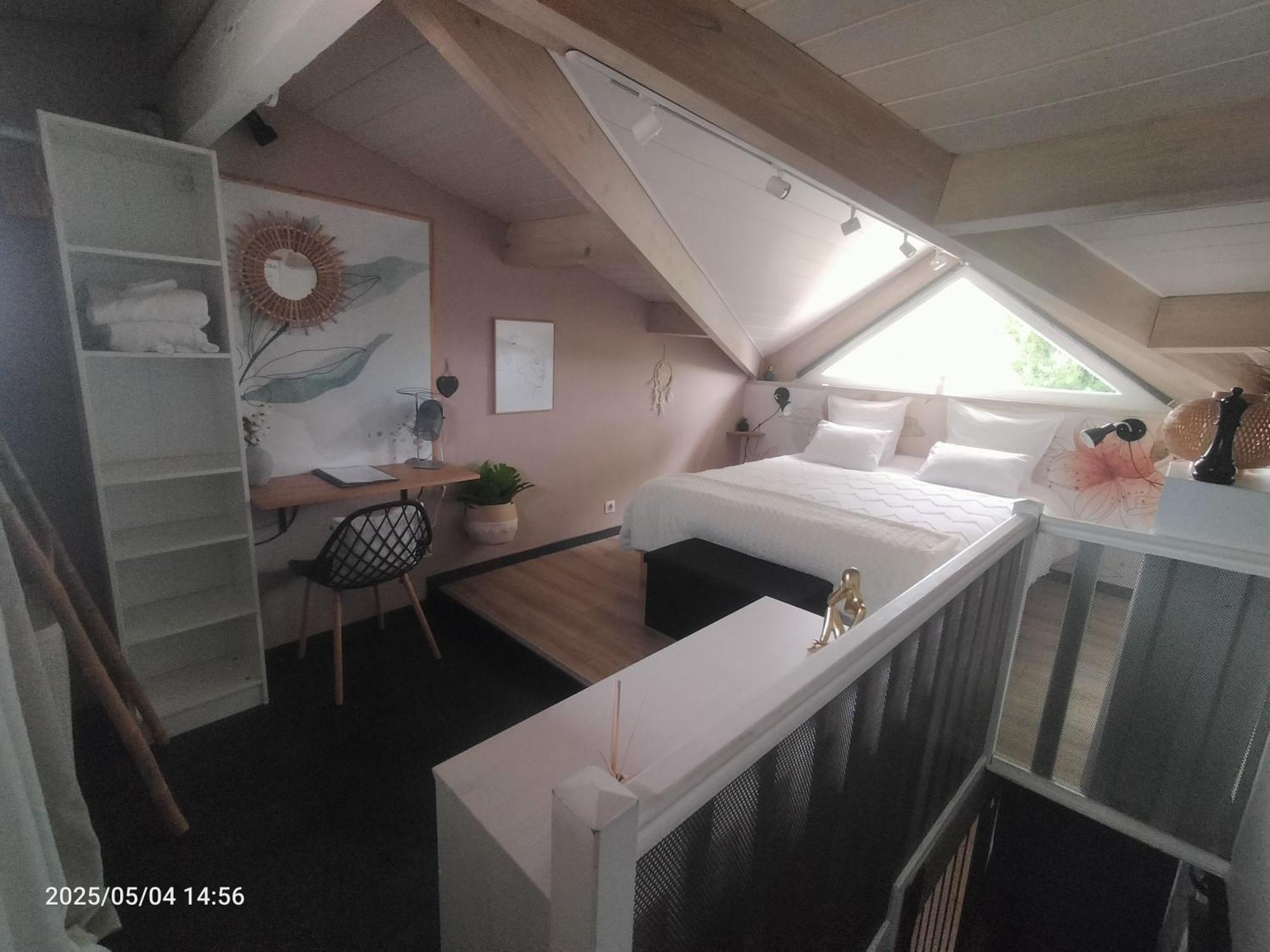 Au Bord Du Vieux Moulin Apartment Mérignac Exterior foto